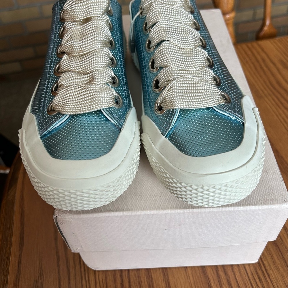 Sergio Rossi Metallic Blue Leather Lace Up Sneakers Women’s Size 36 - Picture 9 of 15